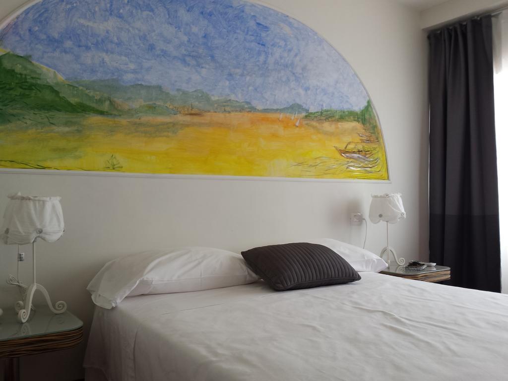 Hotel Nautilus Valmadrera Oda fotoğraf